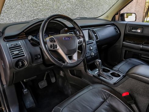 Used 2014 Ford Flex SEL w/ Equipment Group 202A FWD image 3
