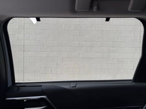 New 2025 Mitsubishi Outlander SEL image 25