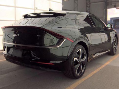 Used 2023 Kia EV6 GT-Line AWD/4WD image 3