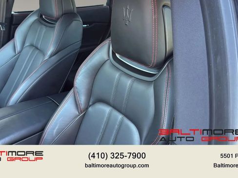 Used 2017 Maserati Quattroporte S GranSport Q4 AWD/4WD image 33