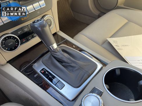 Used 2014 Mercedes-Benz C 250 Sedan image 26