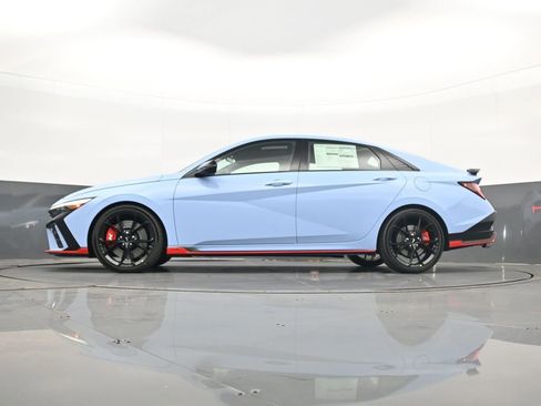 New 2026 Hyundai Elantra N FWD image 28
