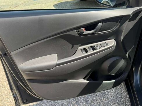 Used 2021 Hyundai Kona SEL w/ Cargo Package AWD/4WD image 13
