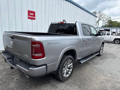 Used 2022 RAM 1500 Laramie w/ Sport Appearance Package AWD/4WD image 8