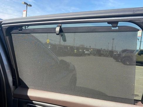 Used 2021 Nissan Rogue SL w/ Premium Package image 37