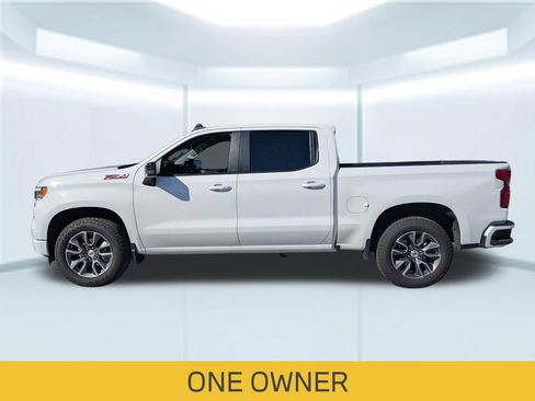 Used 2024 Chevrolet Silverado 1500 RST w/ Z71 Off-Road Package AWD/4WD image 2