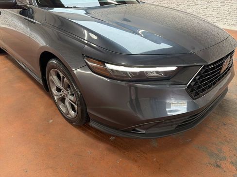 Used 2024 Honda Accord EX image 9