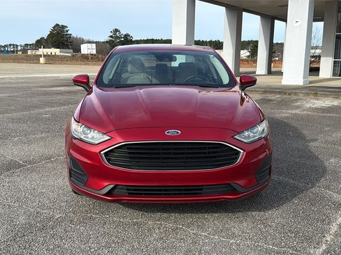 Used 2020 Ford Fusion S image 3