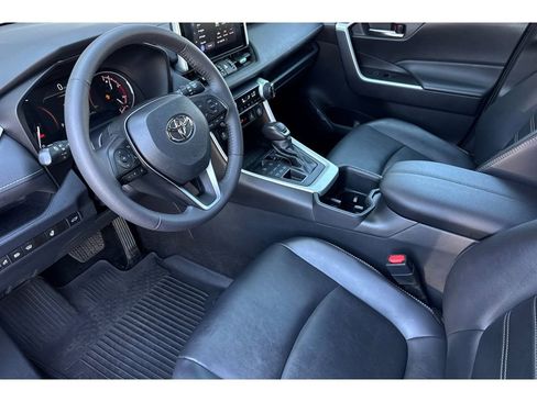 Certified 2023 Toyota RAV4 XLE Premium image 10