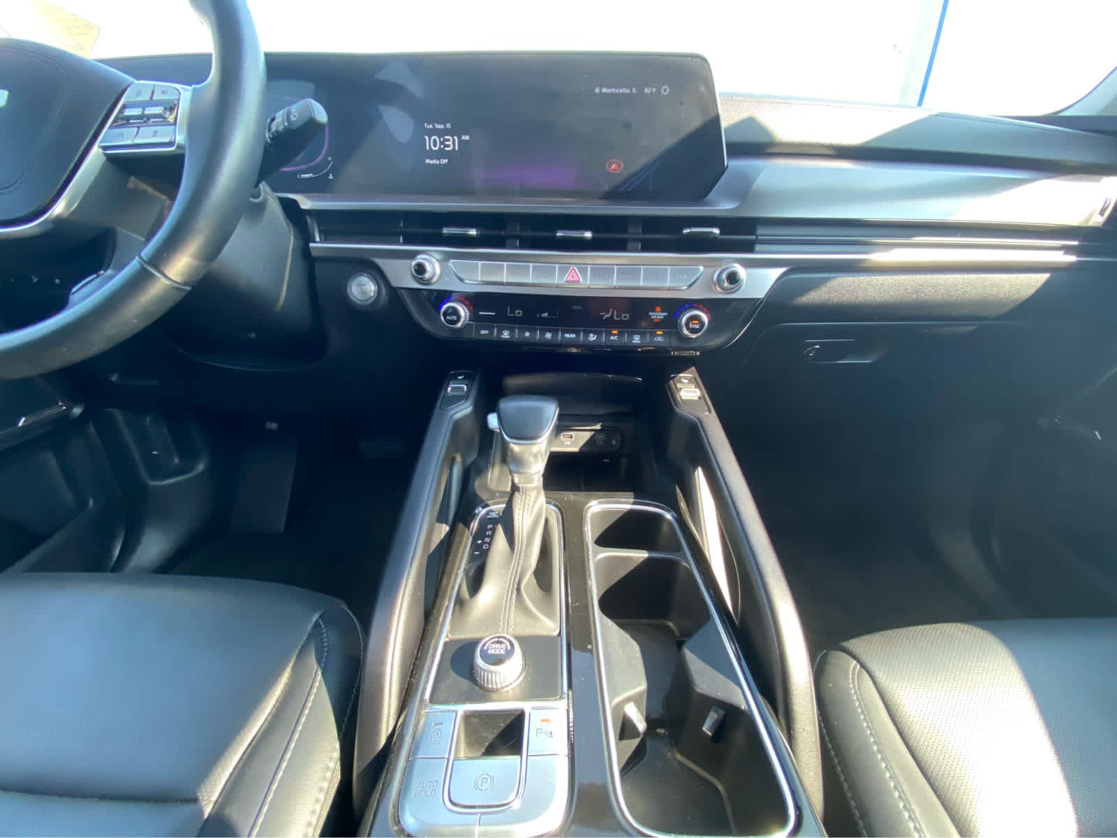 Used 2024 Kia Telluride S w/ S Sunroof Package FWD image 25
