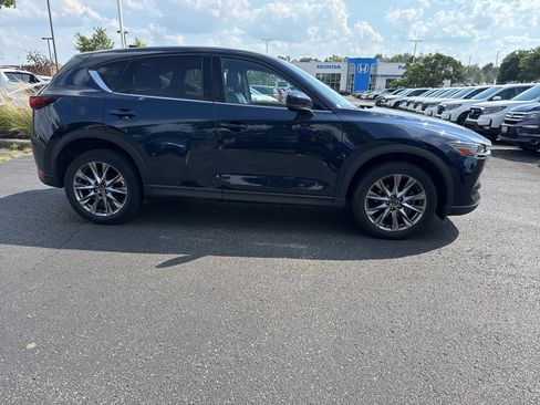 Used 2021 MAZDA CX-5 Signature AWD/4WD image 23