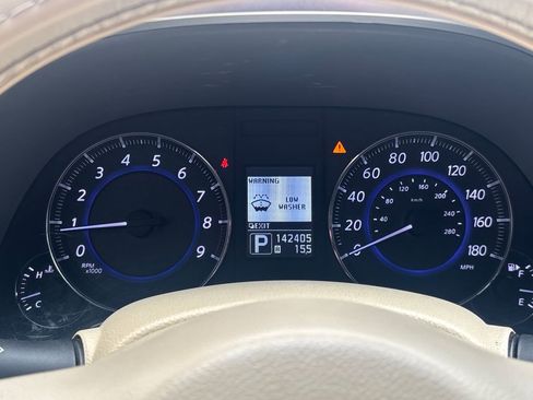 Used 2014 INFINITI QX70 AWD w/ Premium Package image 20