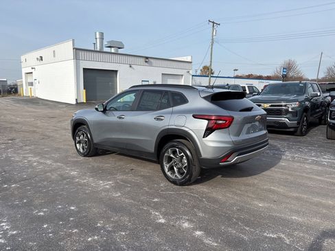New 2026 Chevrolet Trax LT image 6