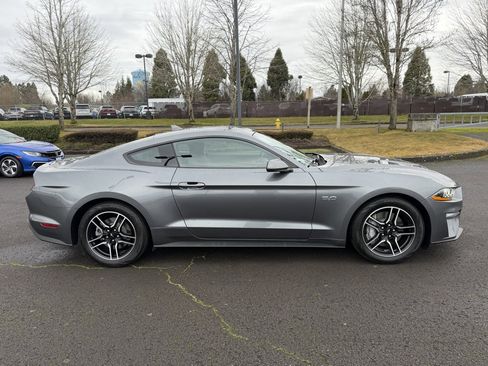 Used 2021 Ford Mustang GT image 9