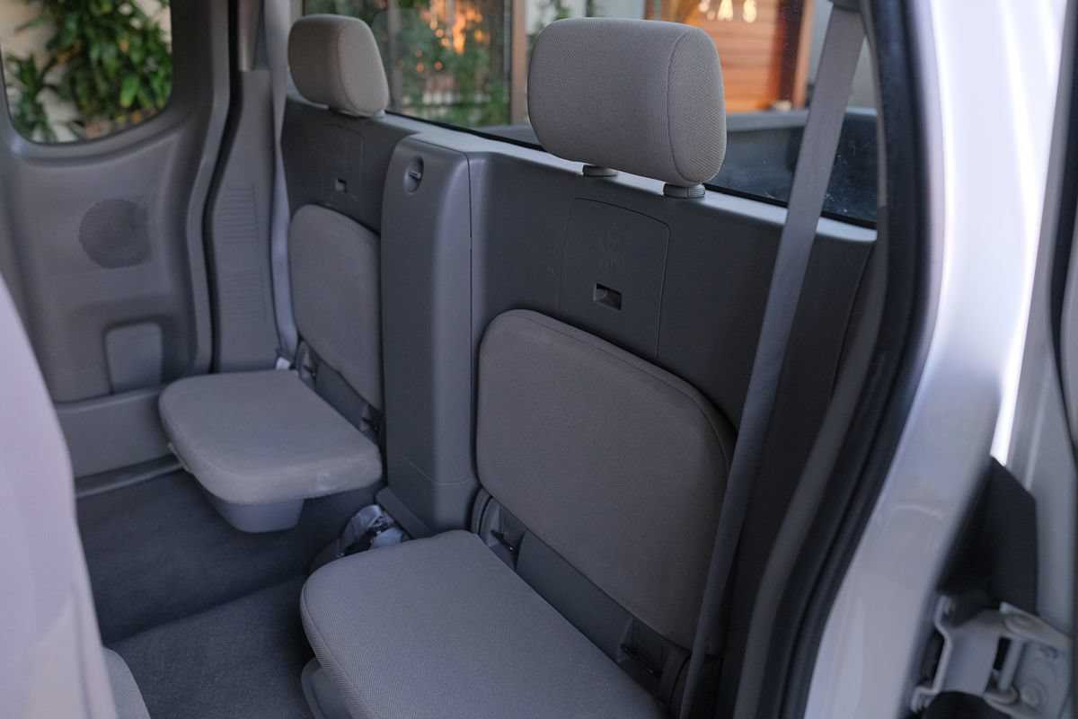 Used 2019 Nissan Frontier S RWD image 25