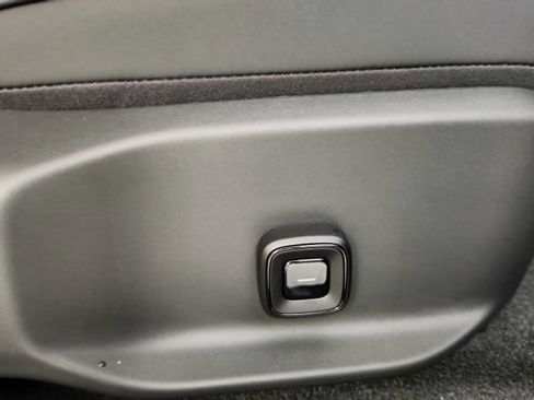 New 2026 Volvo EX30 Plus w/ Protection Package Premier AWD/4WD image 33