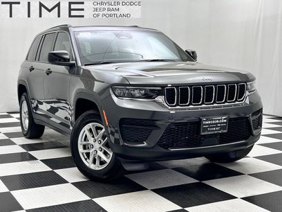 New 2025 Jeep Grand Cherokee Laredo X w/ Trailer Tow Package