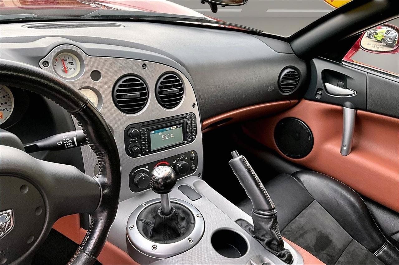 Used 2008 Dodge Viper SRT-10 RWD image 9