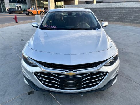 Used 2022 Chevrolet Malibu LT image 8