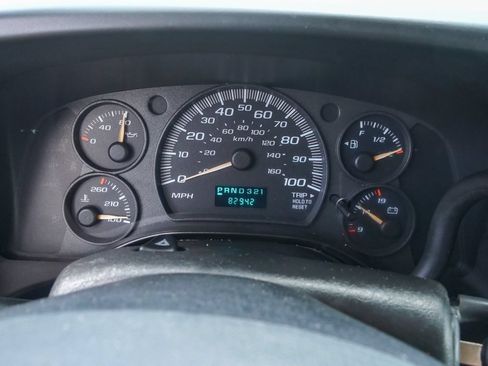 Used 2007 Chevrolet Express 2500 RWD image 18
