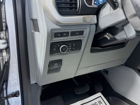 Used 2022 Ford F150 XLT w/ Equipment Group 302A High AWD/4WD image 10