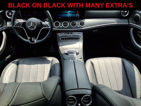 Used 2022 Mercedes-Benz E 350 4MATIC Sedan image 10