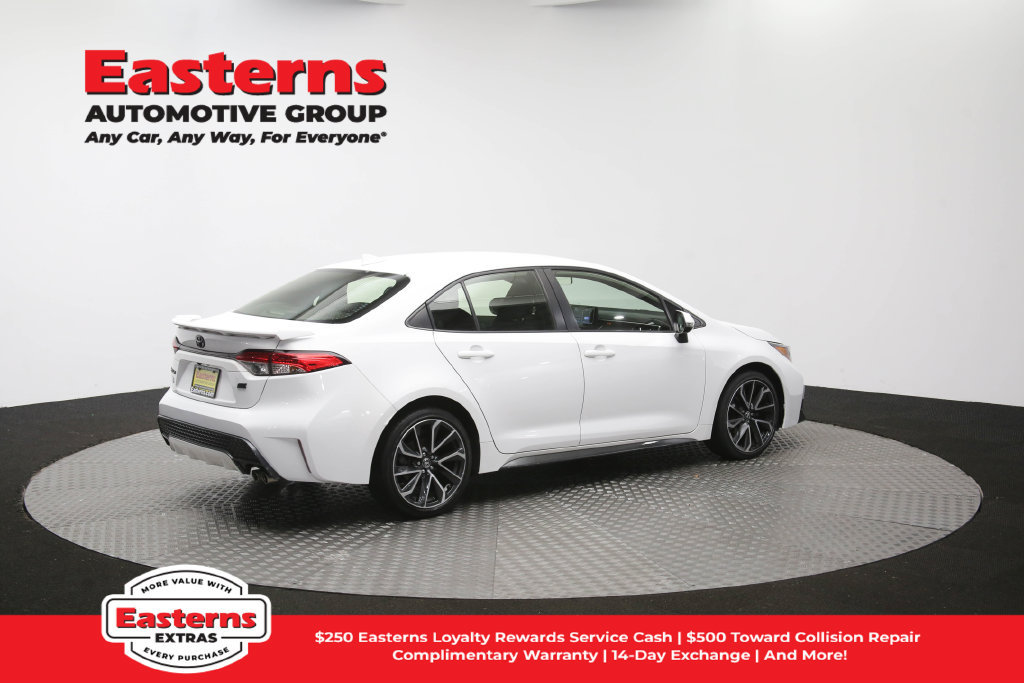 Used 2022 Toyota Corolla SE FWD image 40