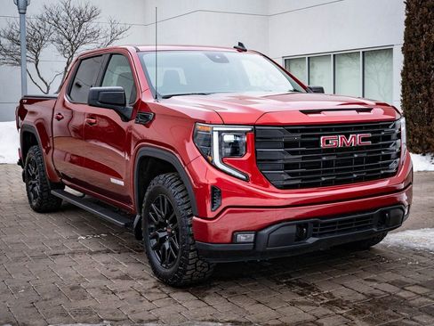 Used 2023 GMC Sierra 1500 Elevation image 12