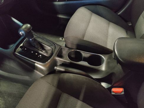 Used 2017 Kia Forte LX FWD image 26