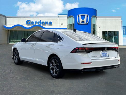 Used 2024 Honda Accord EX image 4