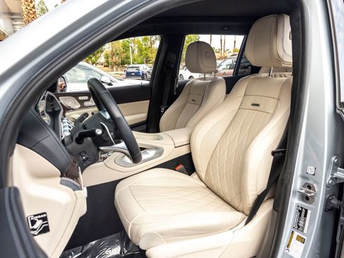 Used 2023 Mercedes-Benz GLS 63 AMG GLS 63 AMG image 13