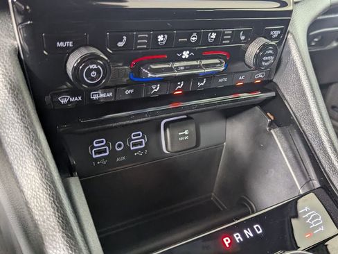 Used 2023 Jeep Grand Cherokee L Summit image 21