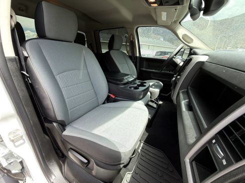 Used 2023 RAM 1500 Tradesman w/ Tradesman SXT Package AWD/4WD image 9