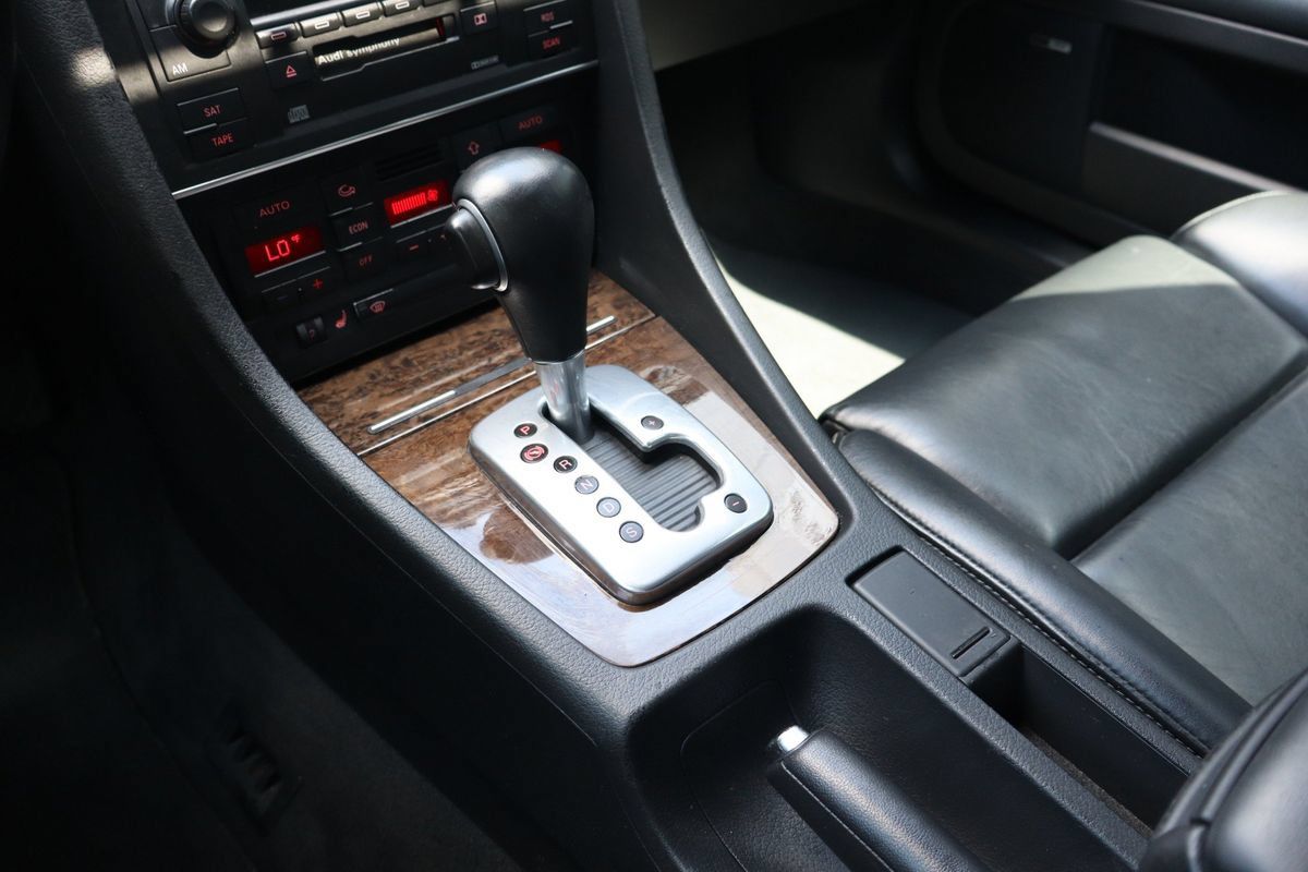 Used 2004 Audi S4 Sedan AWD/4WD image 20