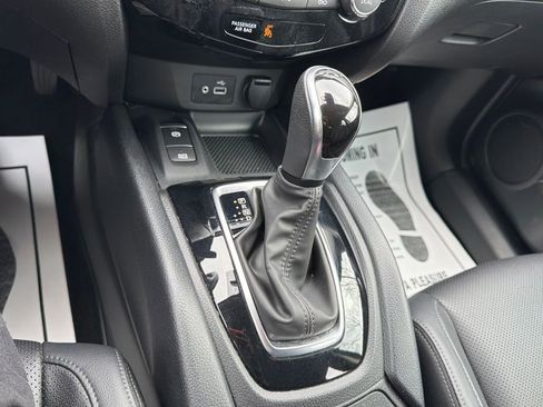 Used 2022 Nissan Rogue Sport SL image 26