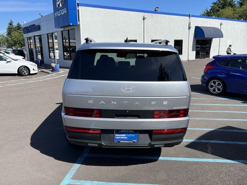 Used 2026 Hyundai Santa Fe SEL AWD/4WD image 4