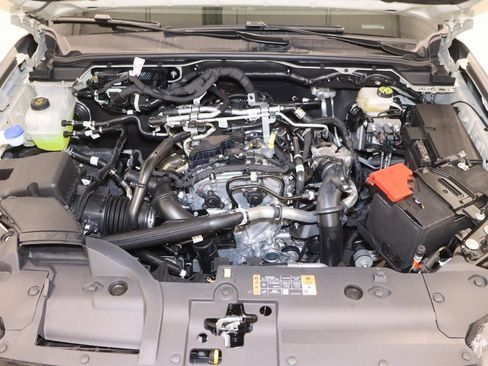 New 2025 Ford Ranger Lariat w/ Black Appearance Package image 34