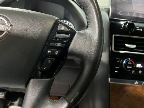 Used 2023 Nissan Armada SL image 28