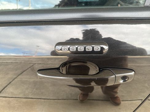 Used 2014 Ford Edge SEL w/ Equipment Group 205A image 24