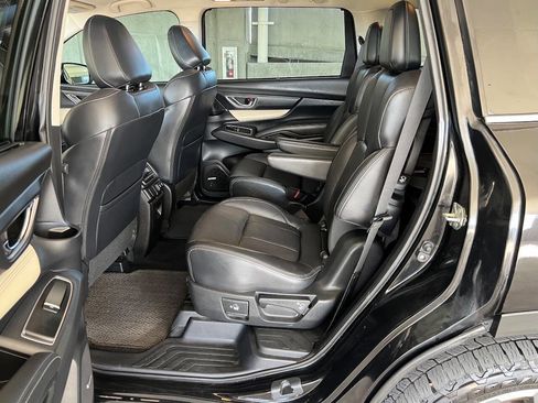 Used 2019 Subaru Ascent Limited image 15