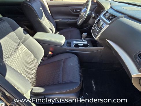Used 2017 Nissan Altima 2.5 S w/ Power Driver Seat Package image 16