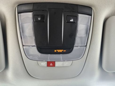 Used 2026 Kia Sportage EX FWD image 31