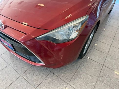 Used 2017 Toyota Yaris iA image 8