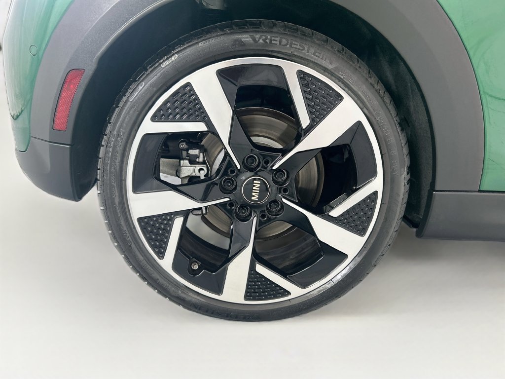 Certified 2026 MINI Cooper S FWD image 33