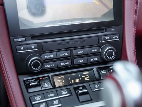 Certified 2021 Porsche 718 Boxster image 27