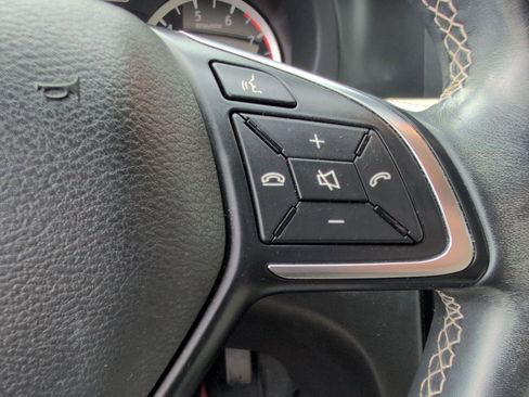 Used 2018 INFINITI QX30 Premium w/ Technology Package image 19