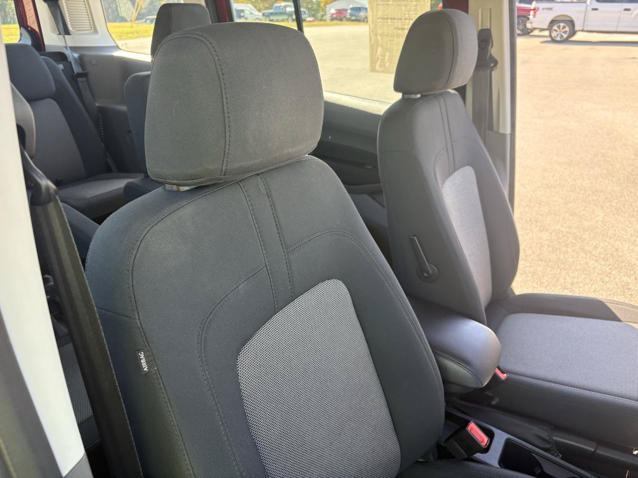 Used 2021 Ford Transit Connect XL FWD image 34