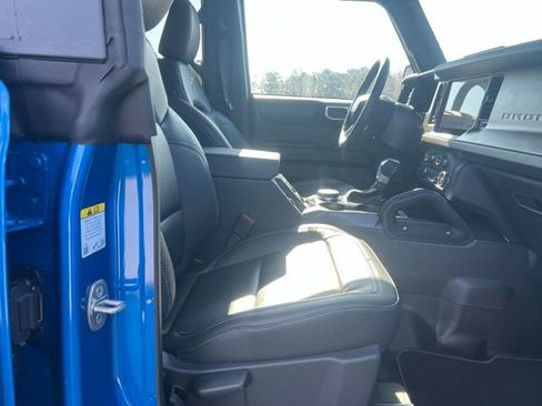 New 2025 Ford Bronco Badlands w/ Sasquatch Package image 6