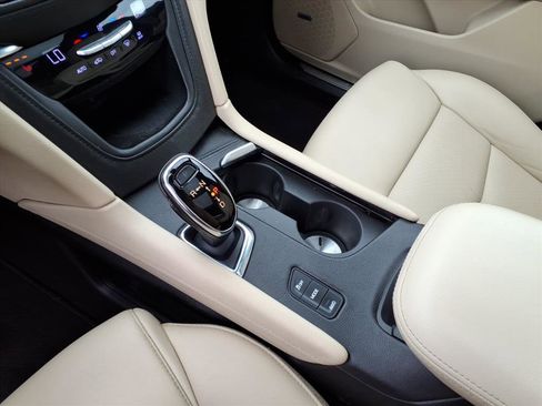 Used 2018 Cadillac XT5 Luxury w/ Driver Awareness Package image 19