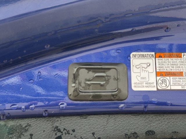 Used 2014 Toyota RAV4 Limited w/ Technology Package FWD image 33